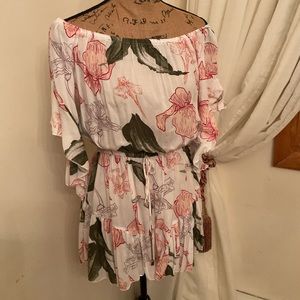 Elan off shoulder romper so pretty